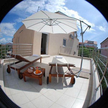 Apartments Babic Sukošan Buitenkant foto