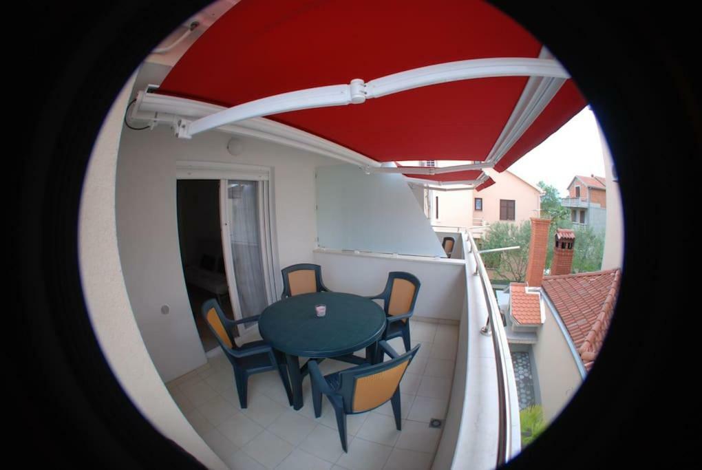 Apartments Babic Sukošan Buitenkant foto